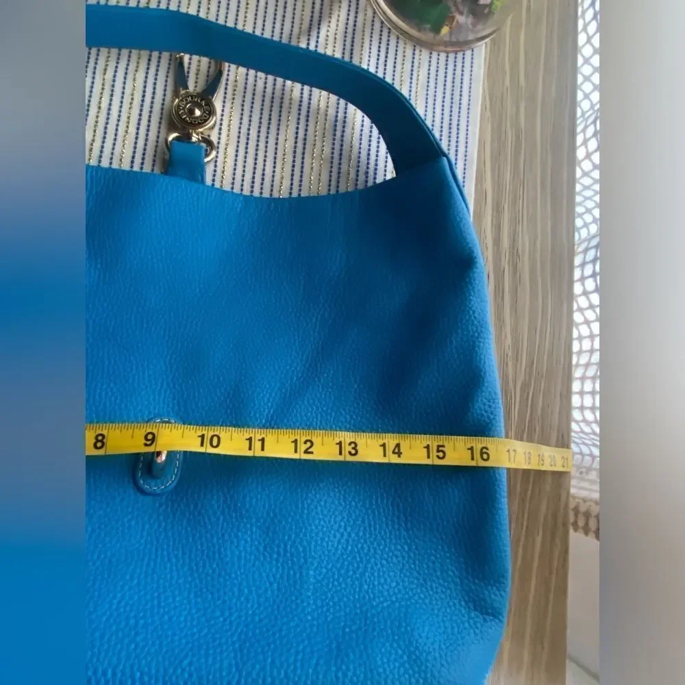 Dooney & Bourke Blue  Pebble Grain Leather Large  Logo Lock Sac